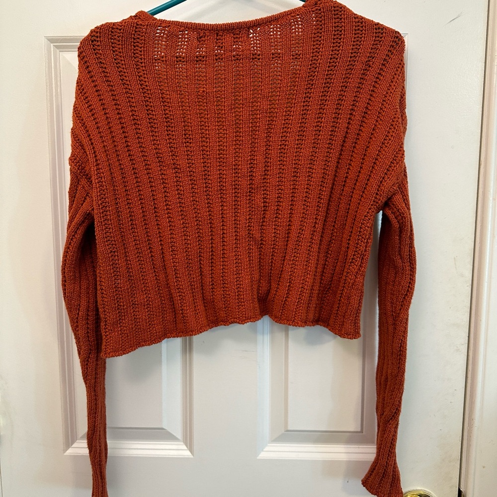 NWOT Forever 21 burnt orange cropped sweater - Picture 2 of 3
